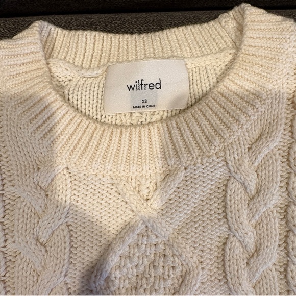 Wilfred Sweater Vest - Picture 3 of 3